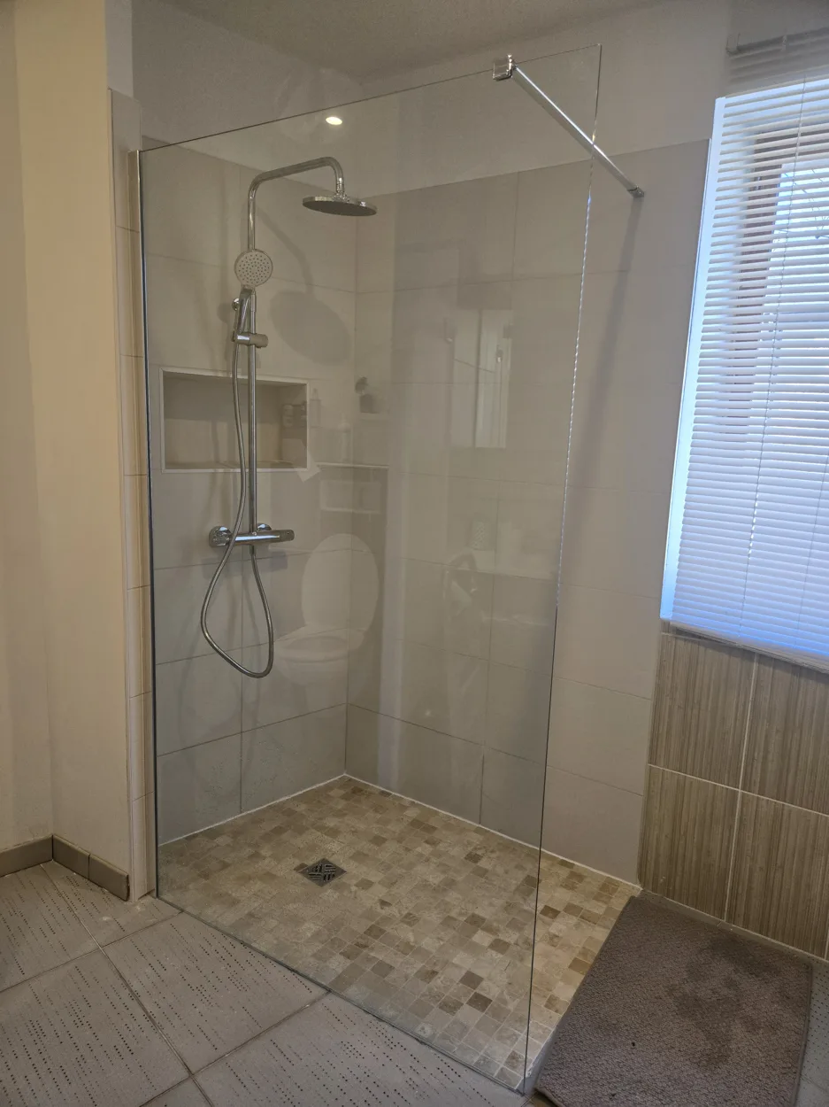 Salle de bain & carrelage — vue 3 des travaux SAS DERVAUX